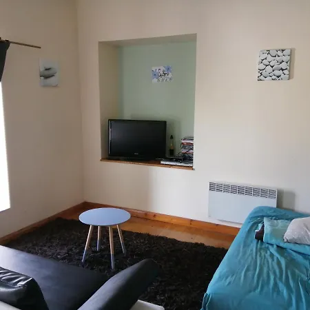 Les Ourieres Apartment Secondigny